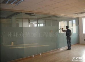 新市專業上門服務 玻璃門維修、門窗安裝、家具安裝維修與工裝裝修一站式解決方案